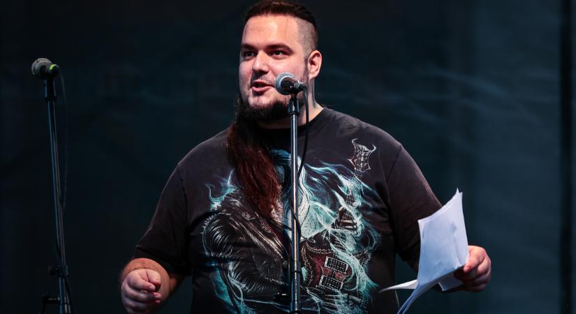 Radics Peti kiakadt a Cinema Cityre, politikai okok húzódnak a háttérben