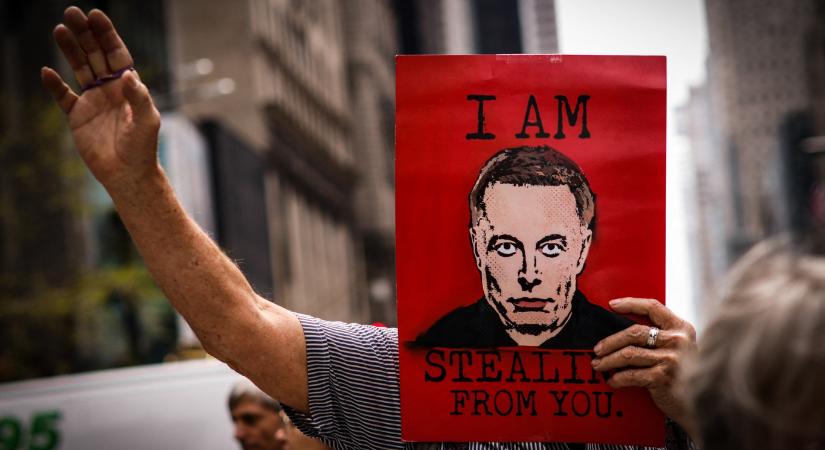 A világ második leggazdagabb embere csóró balek Elon Muskhoz képest