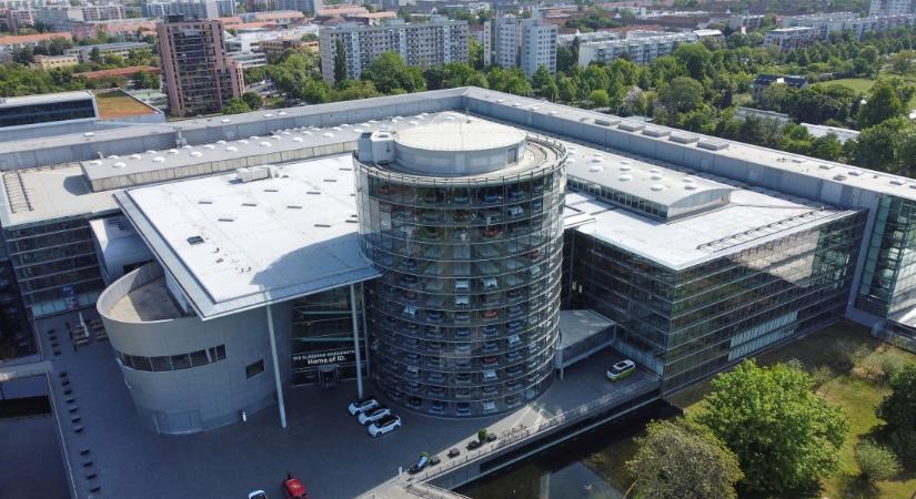 Történelmi visszalépés: 88 év után először zár be német gyárat a Volkswagen