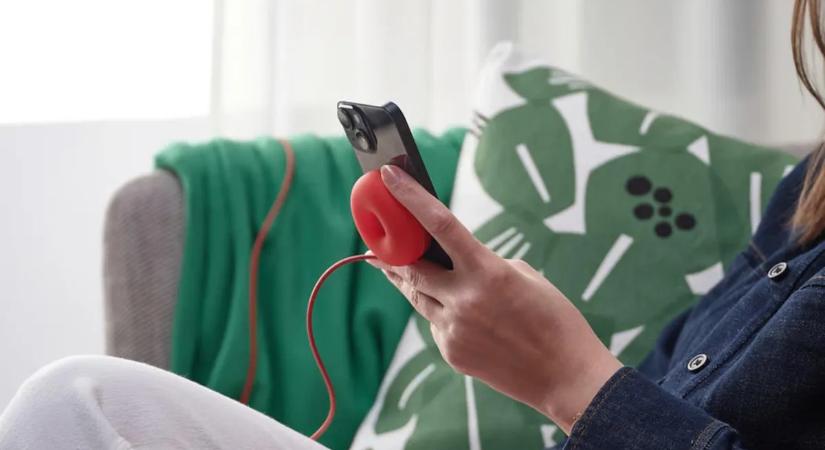 Itthon is kapható az IKEA olcsó és ötletes mobiltöltője