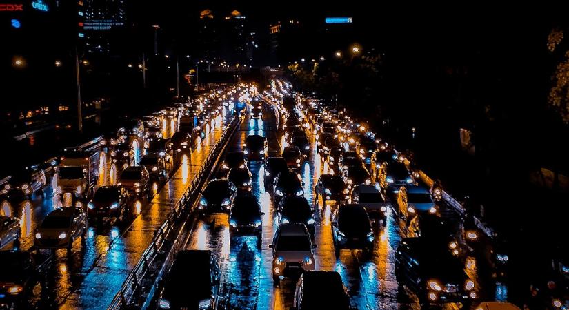 Jam busting: a kínai trükk, ami a legdurvább forgalmi dugóból is kiment