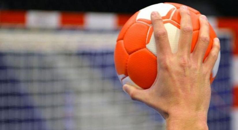 Ismert győri kézilabdásokat zaklatott, vádat emeltek ellene