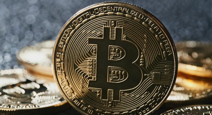 Megszólalt a vészharang: a Strategy miért vesz, amikor esik az árfolyam?