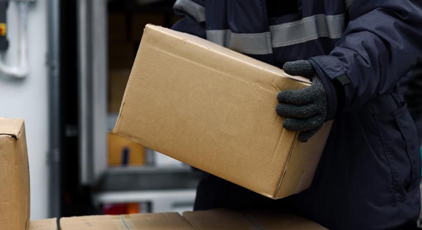 Rákkeltő fémeket találtak a Magyarországon jogszerűtlenül forgalmazott ízesített vape-ekben