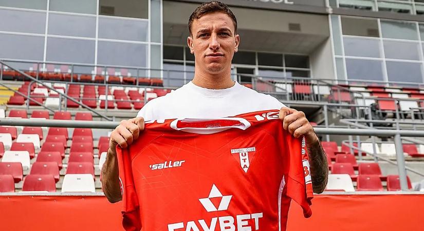 „El kell fogadnia a felmondást” – kitehetik román csapatából a Puskás-díjas volt lokistát