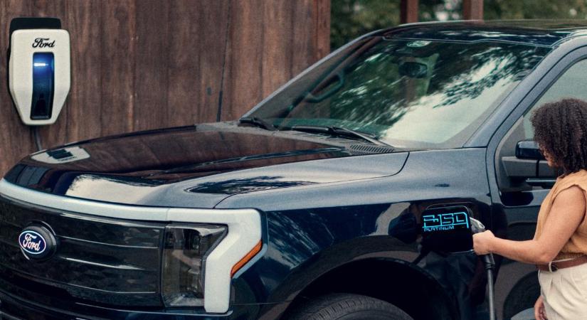 Kukázza elektromos zászlóshajóját a Ford