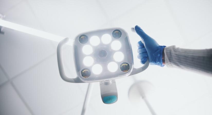 Forradalmi műtétet hajtottak végre Pécsen – elképesztő siker a magyar orvostudományban