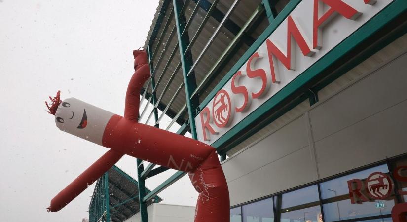 Kibertámadás az egyik nagy drogéria ellen: több tízezer felhasználó járt pórul