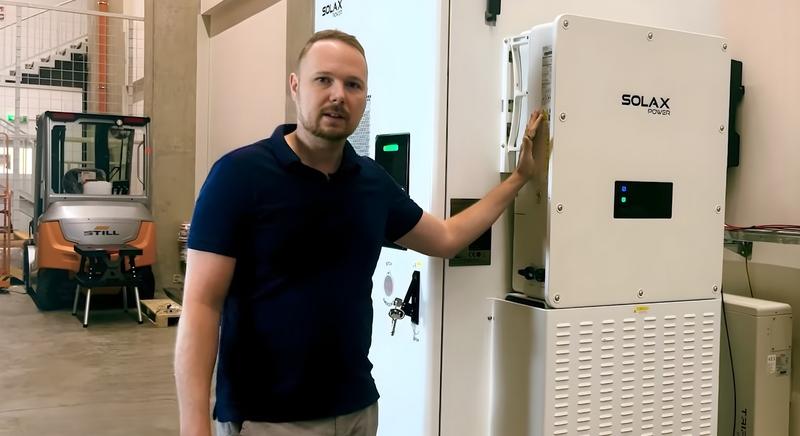 Kritikus szintet ért el az ipari energiaigény, áramszünetek bénítják a hazai üzemeket