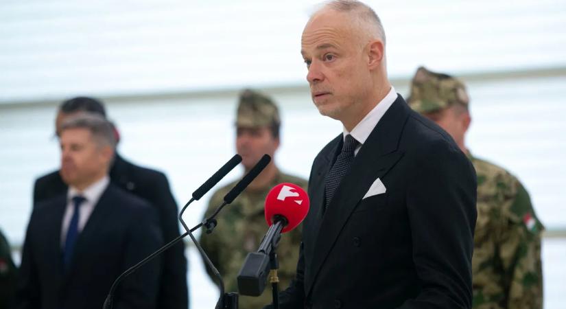 Szalay-Bobrovniczky Kristóf: Európa háborúra készül, Magyarországnak ki kell maradnia belőle