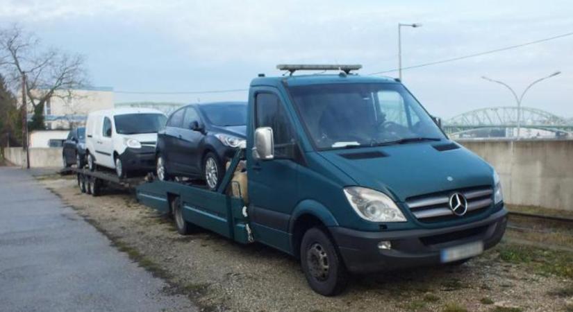 Lazázva a bírságba: két és fél millió forintba került a könnyelmű fuvar az M1-esen