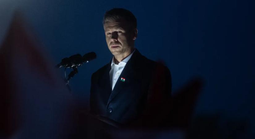 Magyar Péter: Kiszállt az adatvédelmi hatóság a Tisza központjába