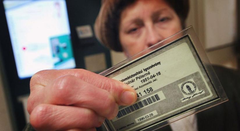 Az életmentéshez is személyi igazolvány és TAJ-kártya szükséges!