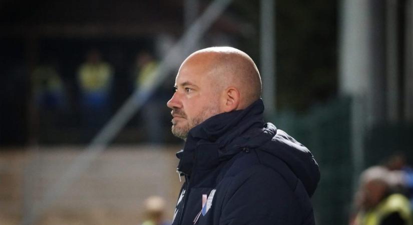 Itt az NB I negyedik edzőváltása