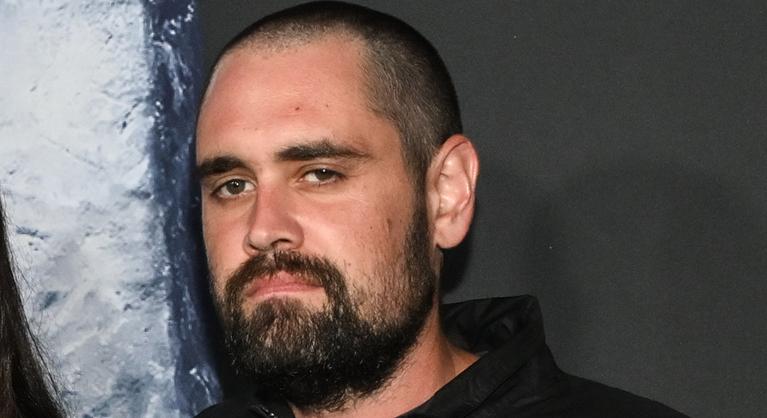 Drámai felvételeken a pillanat, ahogy megbilincselik a meggyilkolt Rob Reiner fiát