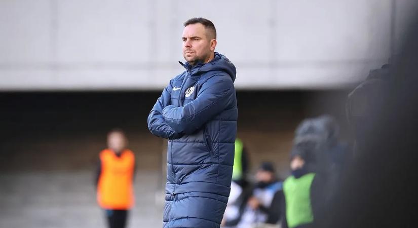 Ismét edzőváltás a labdarúgó NB I-ben, ezúttal a 23-szoros bajnok csapat lépett