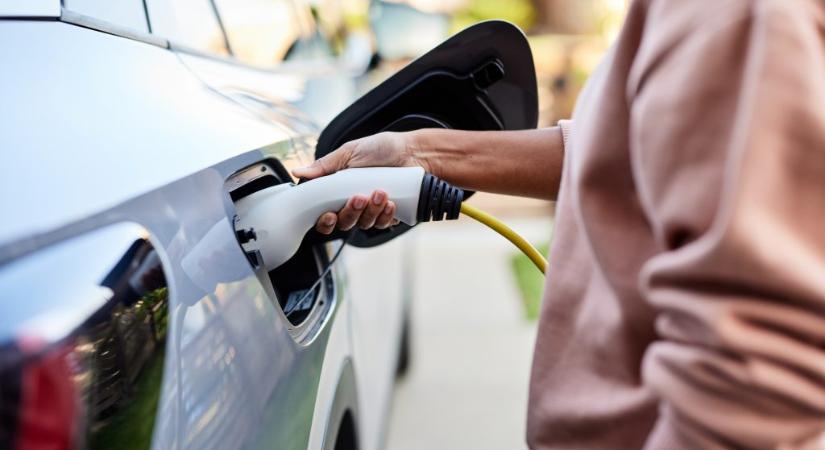 Ekkor a legnehezebb itthon elektromos autót tölteni