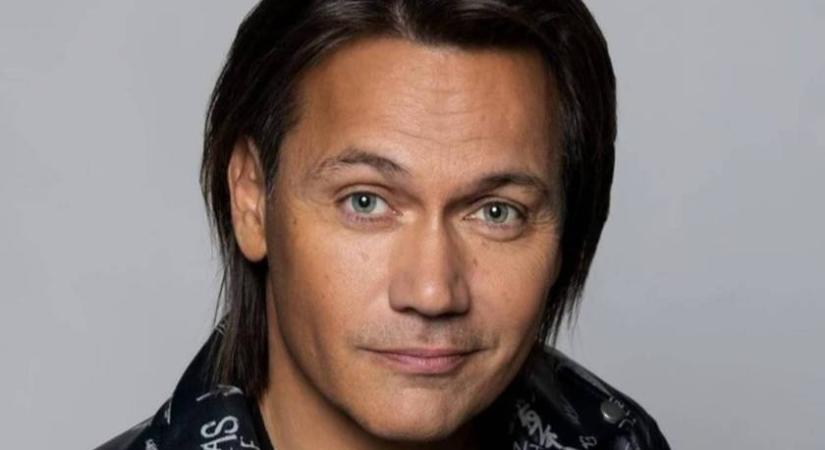 Kovács Áront fiatal felesége miatt ekézték egy műsorban: jól zavarba is jött