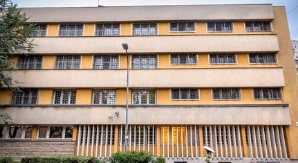 „Félelemben töltik minden percüket” – ombudsmani jelentések a gyermekotthonokról