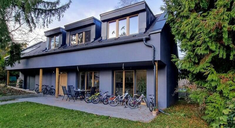 Tordai Bence szerint nem bontják el a házát, Sára Botond szerint dehogynem