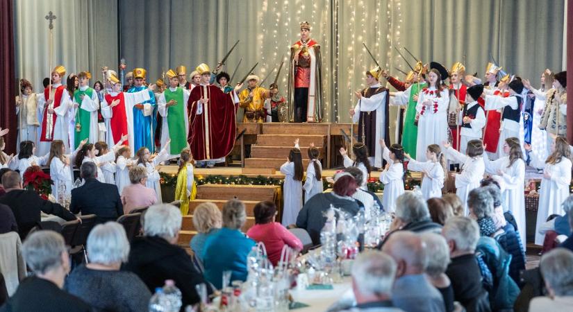 Gyerekek vitték színpadra a csodát, vastaps lett a jutalmuk