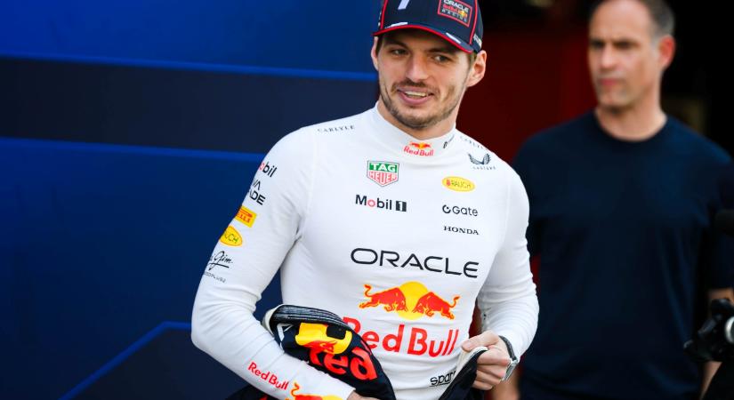 Verstappen Mercedesszel tesztel a héten