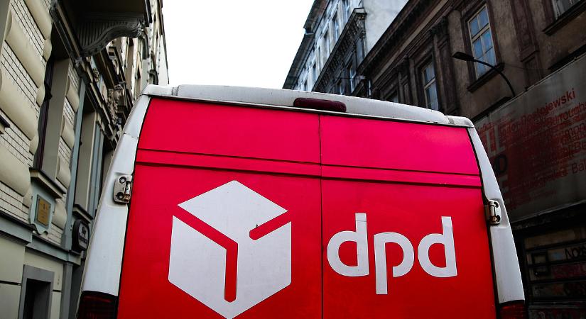 Összeomlott az egyik futárszolgálat a karácsonyi rohamban, forrnak az indulatok