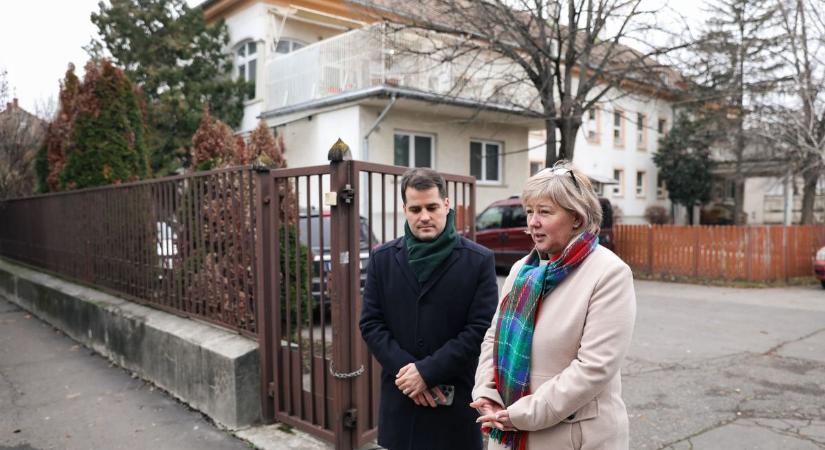 Játszótér és fittnesszpark is készülhet tavaszra a gyerekeknek Győrben