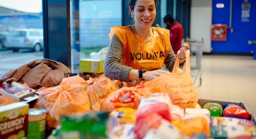 Több mint 136 ezer rászoruló kap élelmiszercsomagot az országos karácsonyi gyűjtés által