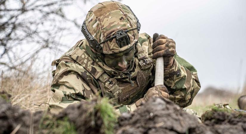 Folyamatosan gyakorolnak a katonák, fontos készségeket fejlesztenek