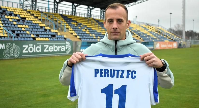 NB III: edzőváltás Pápán, fiatal tréner ül le a kispadra