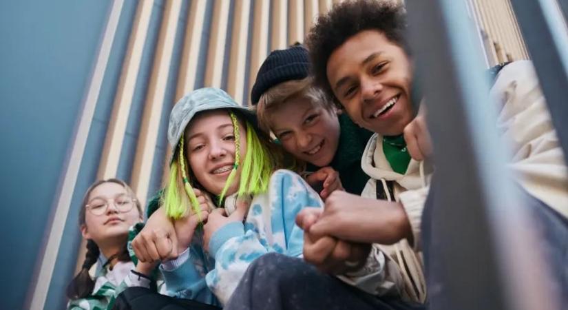 A Google is beszállt a TikTok új őrületébe – ezt csinálja most a kereső, ha beírod, hogy 67