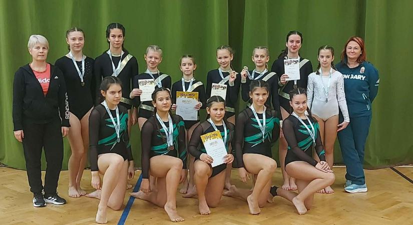 Diákolimpia: Pálosi Liza, Suller Jázmin és Karanyic Janka Eger bajnoka