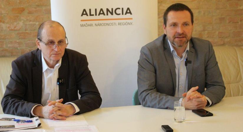 Több súlyos kérdés is napirendre került Andruskó Imre és Orosz Örs évzáró sajtótájékoztatóján