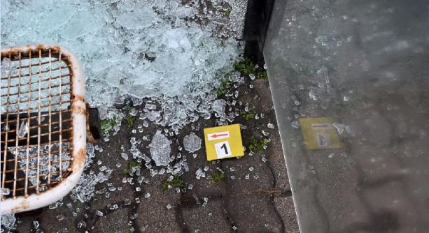 Rendőrkézen a rongálók – egyiküket rablással is gyanúsítják!