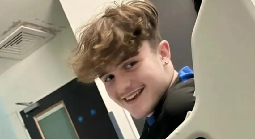 Az orvosok legyintettek a fejfájására – órákkal később a 14 éves fiú összeesett