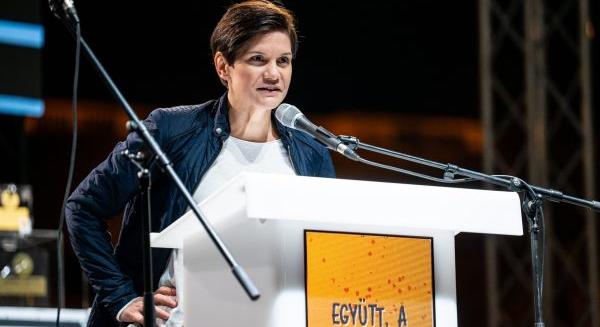 Pottyondy Edina: Fiatalabb fideszes rokonaim közül néhányan eljutottak oda, hogy inkább nem mennek el szavazni