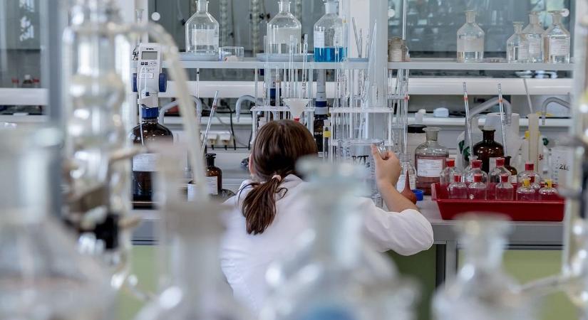 Vigyázz! Gyerekholmit hívott vissza a hatóság: ha ilyet vettél, azonnal vidd vissza!