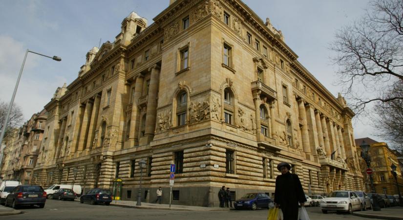 Itt az MNB indoklása a kamatdöntésről!