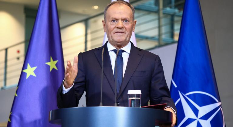 Donald Tusk: Washington katonai választ ígért Oroszország ellen, ha ez megtörténik