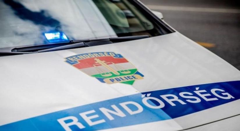 Drámai pillanatok az vasi utakon: négykézláb mászva az út mellett bóklászott az idős hölgy