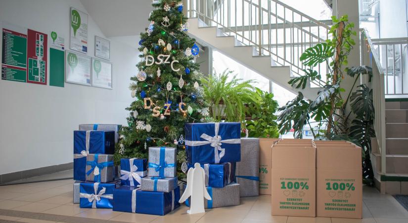 Tanárok és diákok segítik a debreceni rászorulókat