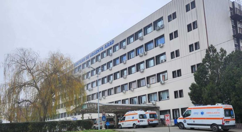 Csótányokat filmezett le egy beteg az aradi kórházban – Reagált az intézmény vezetése