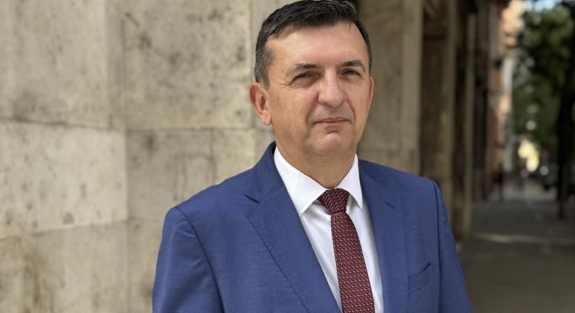 Elégedettek-e a „fővárosi átvilágítási szakértő” munkájával? Itt van Navracsicsék tárcájának válasza