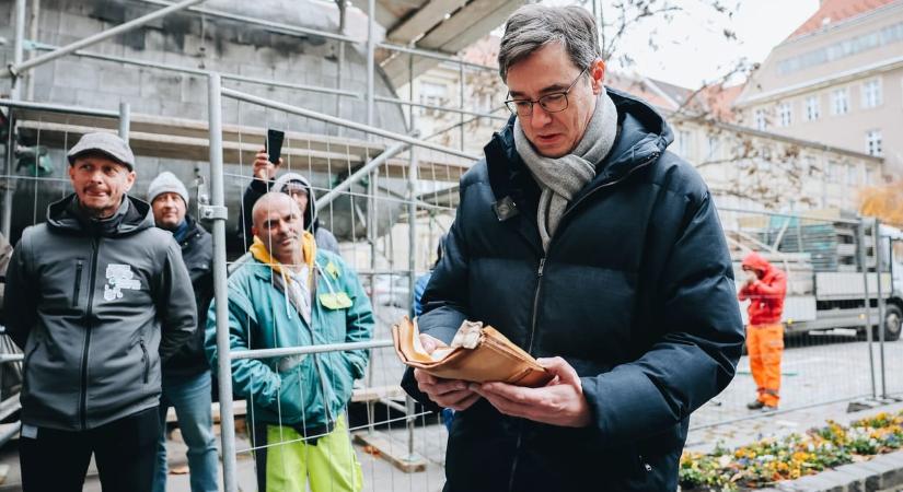 Karácsony Gergely szó szerint a Városháza legeldugottabb filléreit szedte össze