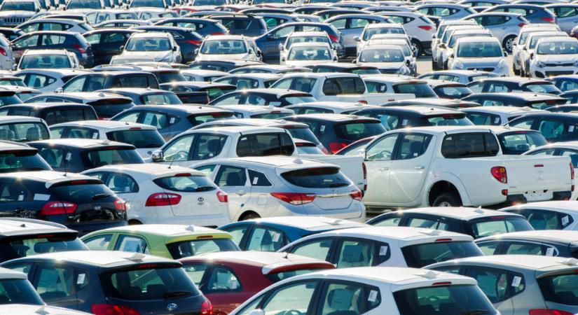 Megállt az őrület a használtautó-piacon