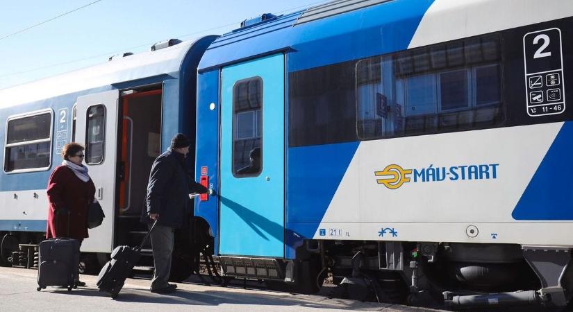 Olcsóbb jegyek jönnek: kedvezmény várja az utasokat a MÁVPluszban