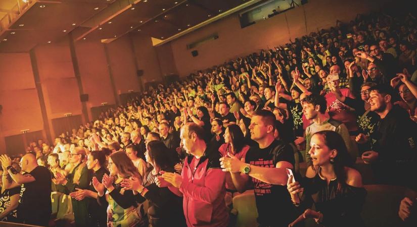 Fantasztikus, teltházas koncertet adott a Kowalsky meg a Vega (képek)