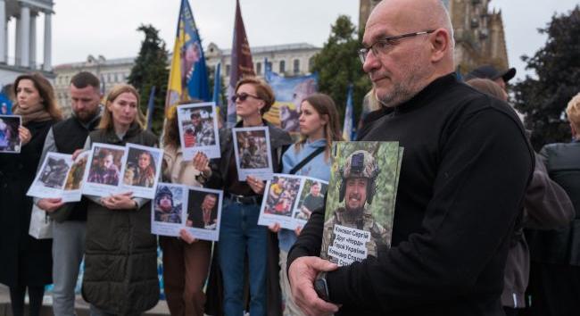 Napi egy perces néma csenddel történő országos megemlékezést vezetnek be törvényileg Ukrajnában