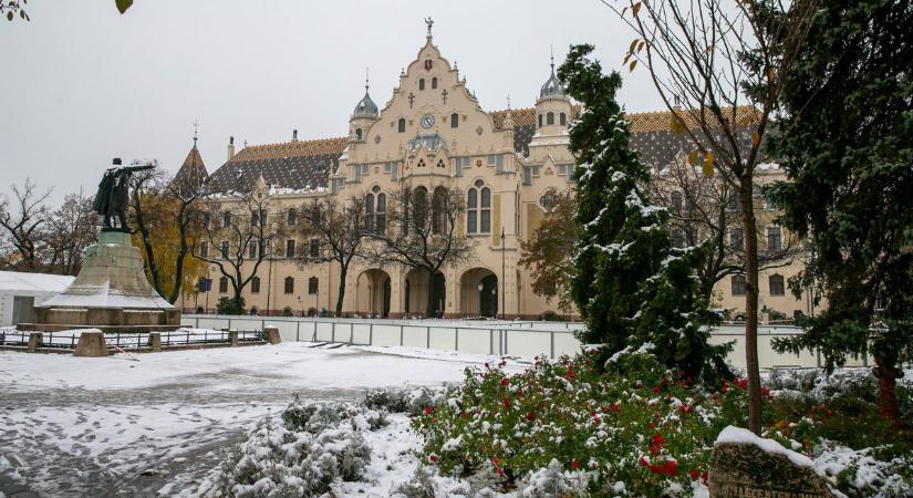 Anticiklon fogságában Kecskemét: kiderült, milyen idő vár ránk karácsonykor